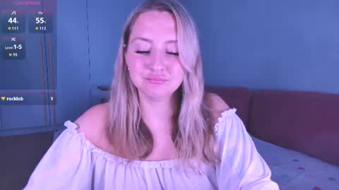 Lissa online show from July 28, 9:15 am