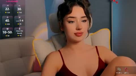 Amelia online show from August 4, 10:01 am