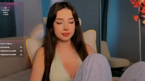 Amelia online show from August 12, 7:43 am