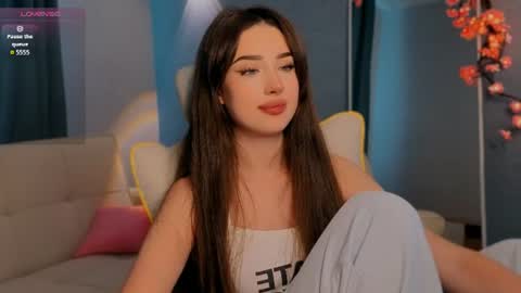 Amelia online show from August 15, 9:02 am