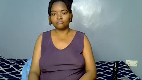 busty_kenzi online show from August 15, 10:41 am