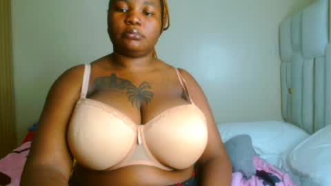 busty_mellons69 online show from August 1, 6:36 pm