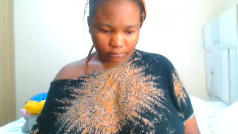 busty_mellons69 online show from August 2, 7:48 am