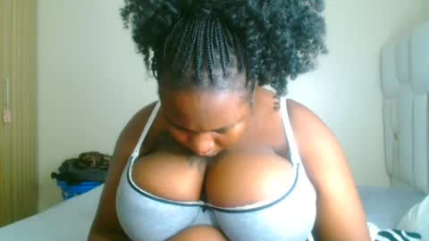 busty_mellons69 online show from August 13, 1:14 pm