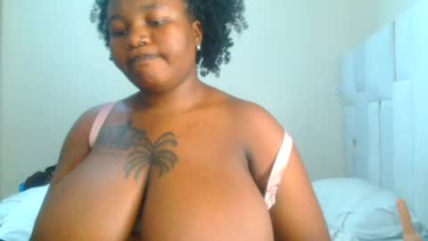 busty_mellons69 online show from August 15, 11:25 am