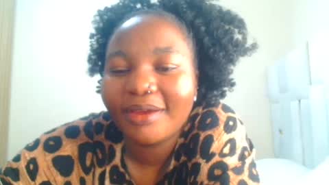 busty_mellons69 online show from August 16, 7:34 am