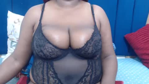 bustychocx online show from August 12, 6:32 pm