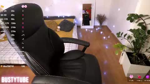 BUSTYtube online show from July 21, 8:11 pm