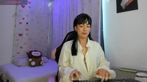 Antonella online show from August 16, 8:02 pm