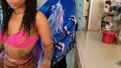 butterfly booty online show from August 15, 5:06 pm