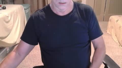 Miles online show from August 14, 2:10 pm