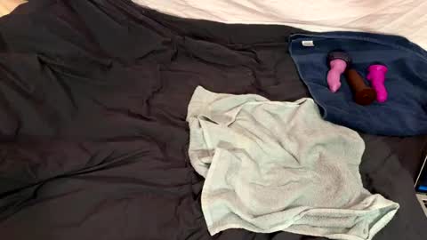 buttplayboi online show from July 21, 4:05 am