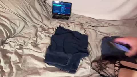 buttplayboi online show from August 10, 6:48 am