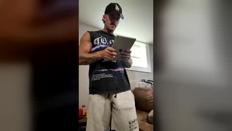 cadenhunterr online show from July 17, 8:09 pm