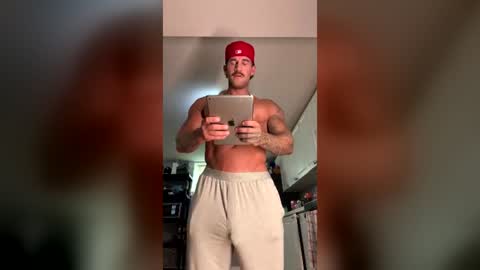 cadenhunterr online show from July 28, 5:08 pm