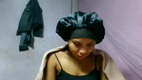 caella98 online show from August 14, 11:52 pm