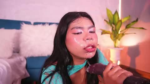 CailynBrown online show from April 23, 8:51 am