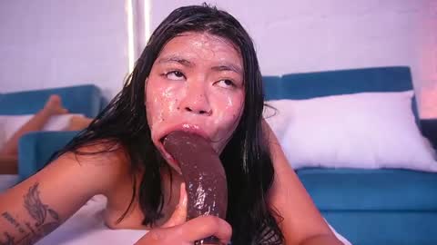 CailynBrown online show from April 28, 9:20 am