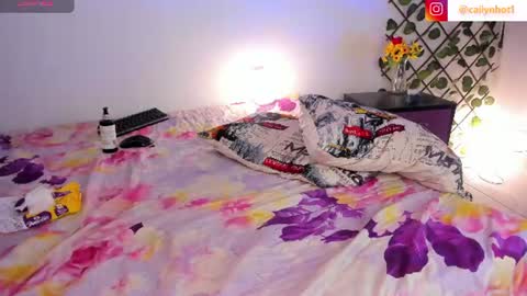 Cailyn online show from August 8, 3:39 am