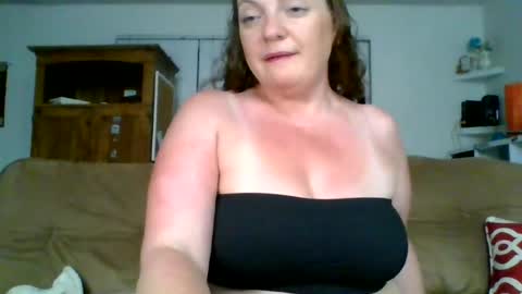 caitieluvs online show from July 21, 2:48 am