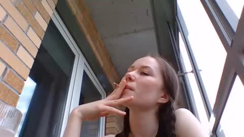 Sara online show from June 9, 9:37 am