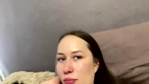Sara online show from September 3, 10:29 am