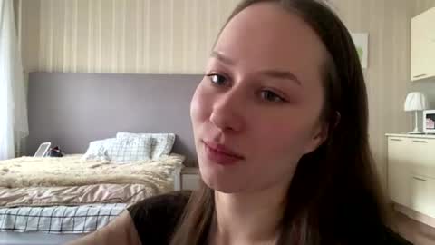 Sara online show from September 6, 12:33 pm
