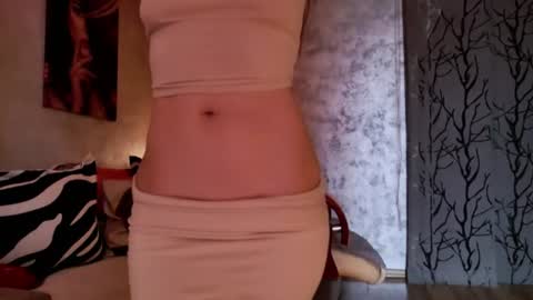 EMPERATRIZ online show from July 10, 12:44 pm