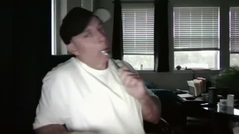 caligrown1154 online show from August 1, 3:23 am
