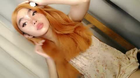 call_me_nina online show from August 10, 11:39 pm