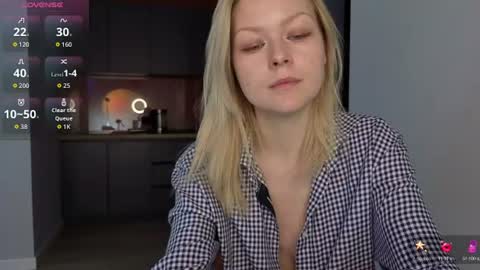 Robin online show from August 7, 6:46 am