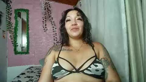 paula online show from August 3, 3:46 am