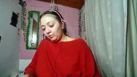 paula online show from August 11, 2:02 am