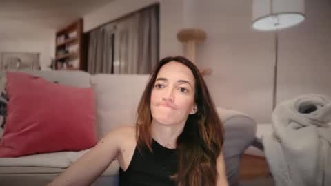 Crazy Happy Me online show from March 17, 11:10 pm