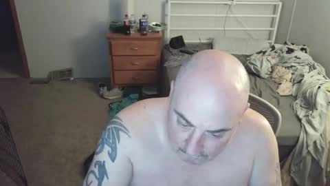 calvin420420 online show from May 17, 4:57 am