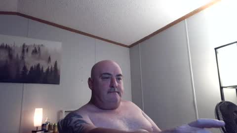 calvin420420 online show from August 15, 9:46 am