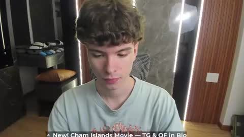 Calvin online show from August 1, 4:24 pm