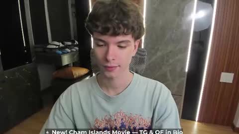 Calvin online show from August 1, 5:30 pm