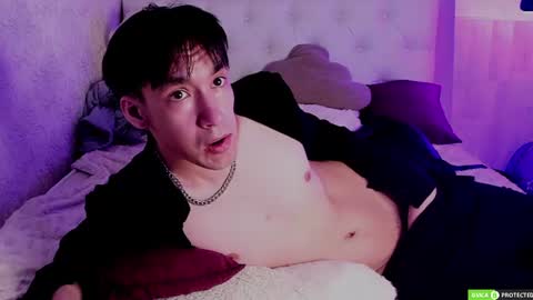 calvinchapman online show from August 14, 5:33 am