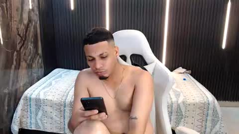 cam_xman online show from August 4, 4:42 am