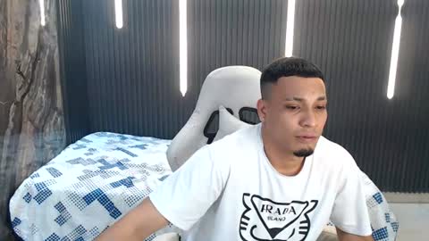 cam_xman online show from August 7, 2:11 am