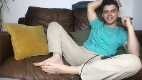 camdoattitude online show from July 25, 9:30 pm