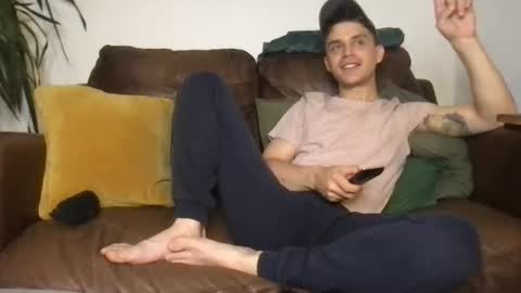 camdoattitude online show from July 30, 9:32 pm