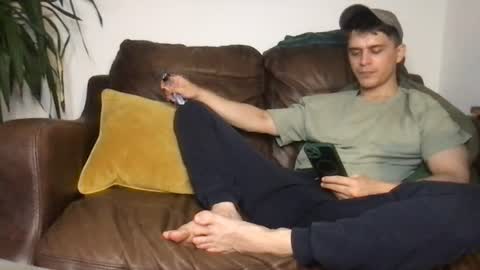 camdoattitude online show from August 1, 9:32 pm