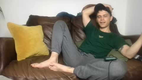 camdoattitude online show from August 9, 9:27 pm