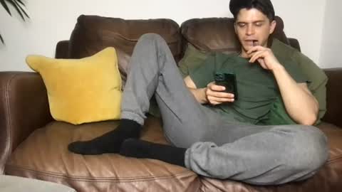 camdoattitude online show from August 15, 9:52 pm