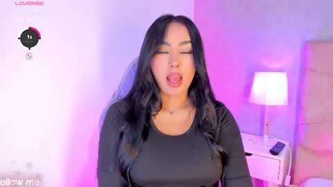 Camelia Smith online show from July 26, 3:33 am