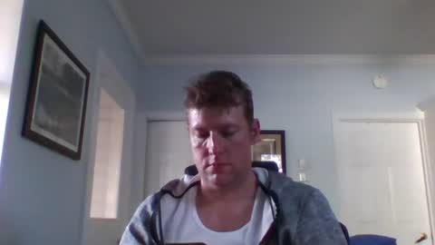 cameron_85 online show from June 2, 11:19 pm