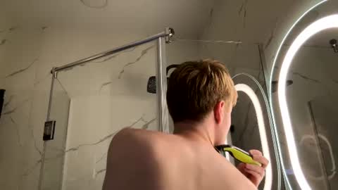 cameron_crowly online show from September 8, 4:08 am