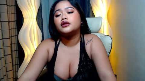 Jade online show from August 14, 7:45 am